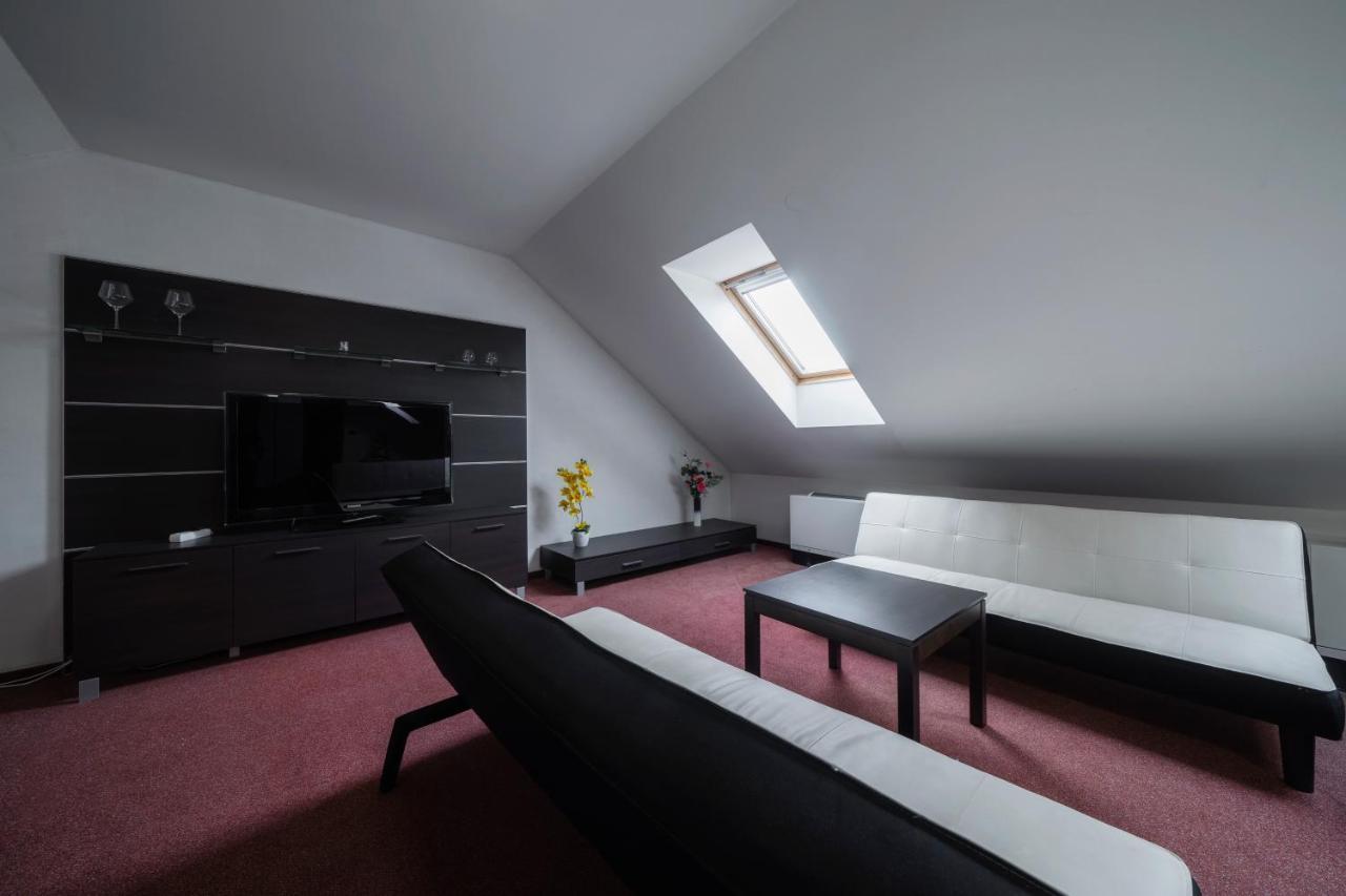 Astory Hotel