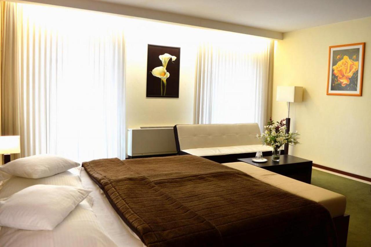 Astory Hotel 4*